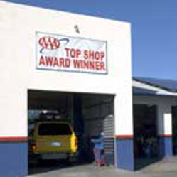 Auto Repair Shop in Phoenix Image 9 | Tony's Auto Service Center